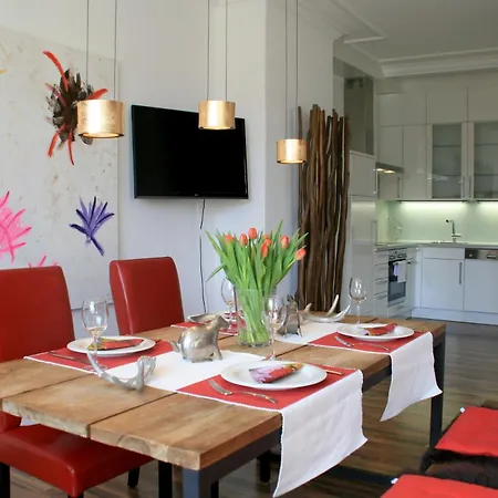 Belle Etage - Luxurioes, Exklusiv Und Traumhaft Schoen Mit Aufzug Apartmán